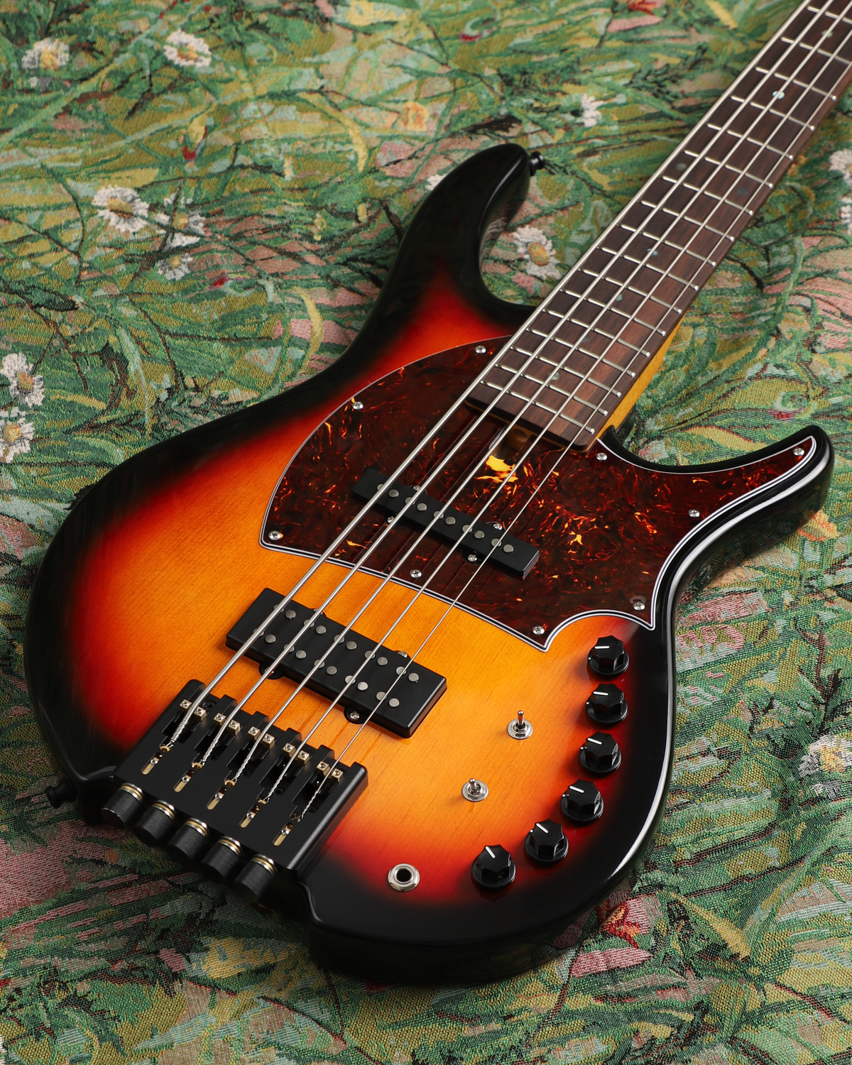 Q-River AIR (Light Custom)