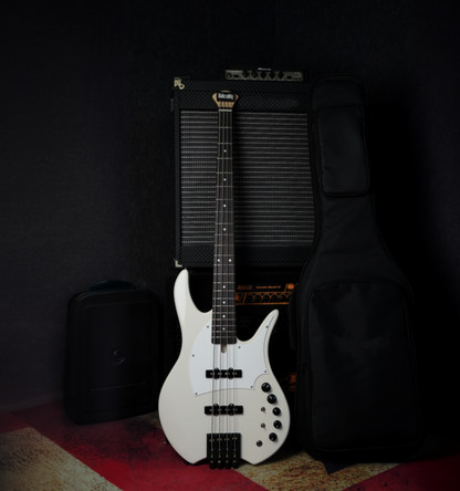 Baboomin Q-River 4-strings customize headless bass